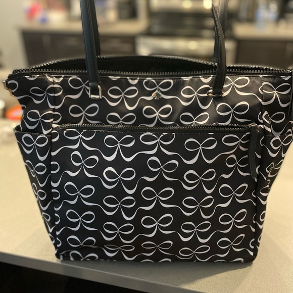 NWOT Kate Spade Diaper /Tote bag - Picture 1 of 5